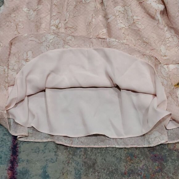 Express Dress in Baby Pink Floral with Mock Neck and Ruffles Size XS - Picture 11 of 13